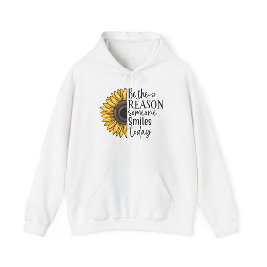 Be the Reason Someone Smiles | Unisex Heavy Blend™ Hoodie